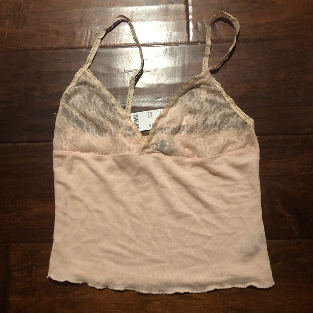 URBAN OUTFITTERS LACE CAMI TANK